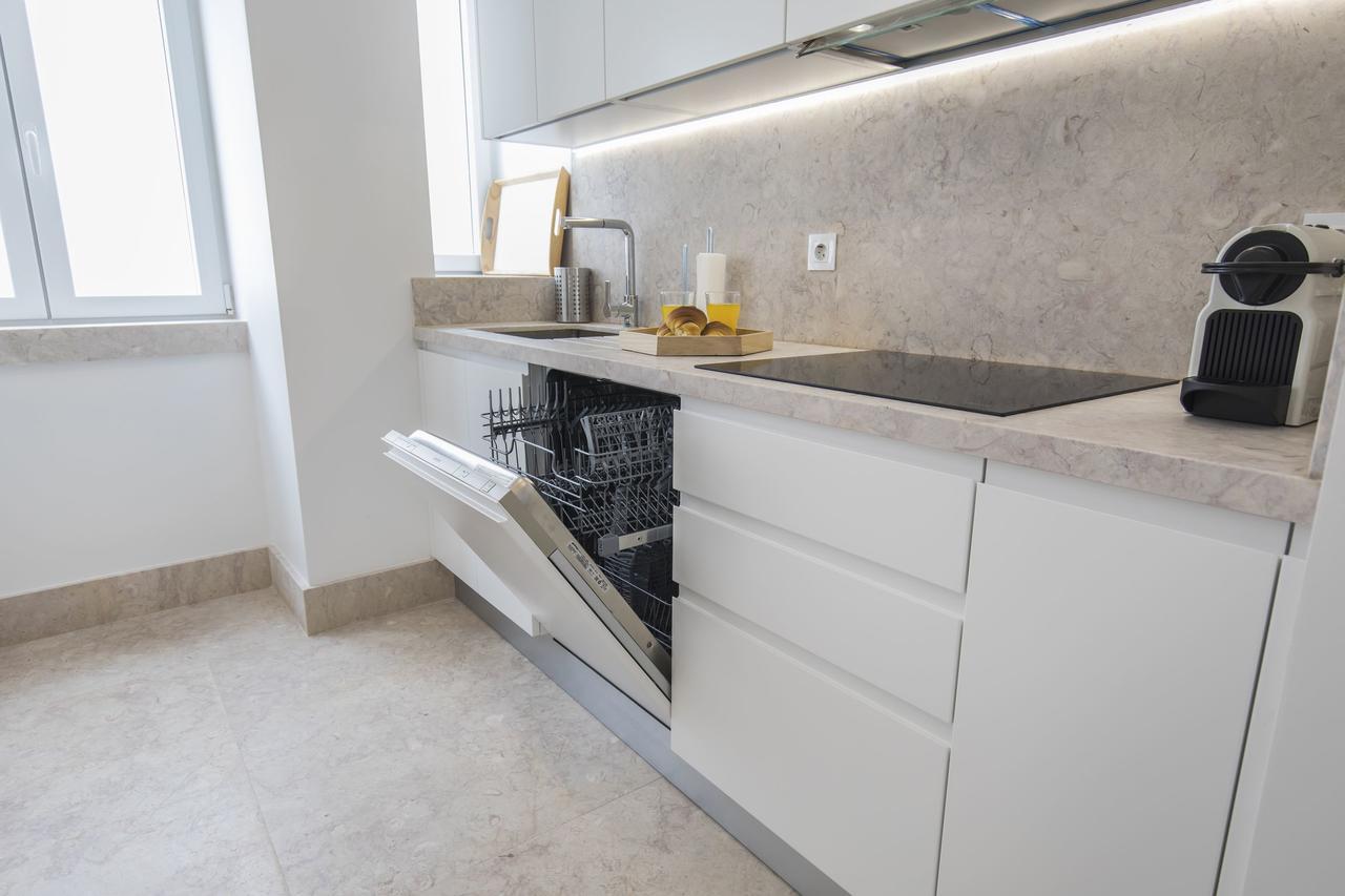 Lovelystay - Chic, Citrus Home - Private Garden Lisboa Eksteriør bilde