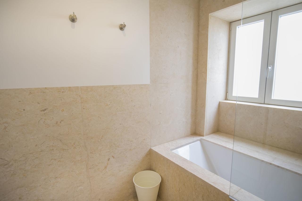 Lovelystay - Chic, Citrus Home - Private Garden Lisboa Eksteriør bilde